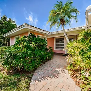 Holiday home Sea Breeze Beach House, Clearwater Beach